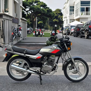 Bentian 90% Neuf Moto de Route Haute Performance Populaire avec Cadre Large Moteur 125cc à Essence Freins à Disque Vitesse Maximale >80km/h - Product Image 1