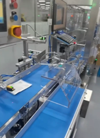 Collateur automatique haute vitesse pour la distribution et l'agencement des produits sur piste de course