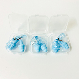 Bouchons <span class=keywords><strong>d</strong></span>'oreilles réutilisables de sécurité insonorisés Bouchons <span class=keywords><strong>d</strong></span>'<span class=keywords><strong>oreille</strong></span> en silicone TPE antibruit avec cordon - Product Image 4