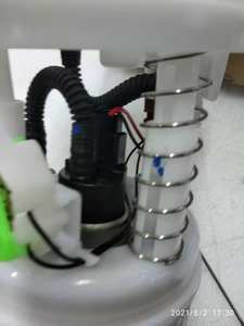 Gruppo pompa carburante completo elettrico motore per <span class=keywords><strong>Renault</strong></span> <span class=keywords><strong>CLIO</strong></span> II <span class=keywords><strong>1998</strong></span> 1.6 8200307403 - Product Image 4