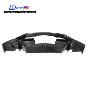 Diffuseur arrière en fibre de carbone sèche style DMC pour Lamborghini Aventador LP700 2011-2015 - Product Image 1