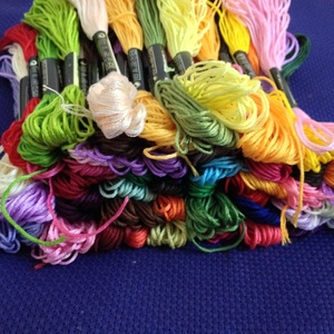 Fils de <span class=keywords><strong>coton</strong></span> 43 mètres/26S/2*6, pour broderie à la main, points de croix - Product Image 2