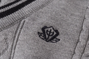 Phụ nữ áo len unisex vest v-cổ không tay áo len dệt kim áo ghi lê sọc Retro Preppy phong cách đơn giản Chic lỏng thường ngày tất cả các trận đấu - Product Image 5