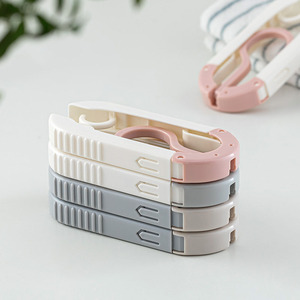 <strong>Multi</strong> Functional Travel Folding Clothes <strong>Hanger</strong> Storage Clothes <strong>Hanger</strong> Portable Travel Artifact Home Clothes Support <strong>Hanger</strong> - Product Image 1