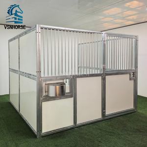 강화된 HDPE 패널과 아연 도금 프레임을 갖춘 휴대용 야외 임시 말 마구간 - Product Image 1
