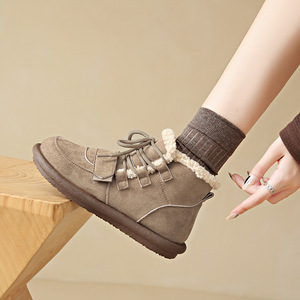 Bottines Chukka pour femmes en daim à bout rond, à lacets, doublure en fourrure, bottines d'hiver chaudes et confortables, semelle en caoutchouc - Product Image 1