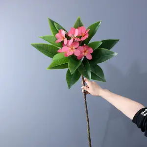 Fleurs tropicales artificielles Real Touch Plumeria Frangipani avec tige Plumeria Rubra pour porte de Vase de fête