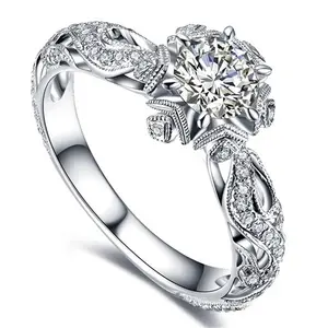 Fabricante de joyería Mujer Plata 925 Anillos Cubic Zirconia Diamante Compromiso Anillo de dedo de plata
