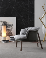 Fauteuil de salon de luxe avec structure métallique, chaise longue pour salon, fauteuil de balcon