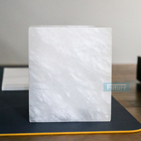 Matériau en marbre naturel de haute qualité, taille personnalisée, pot à bougie carré en pierre blanche de luxe, décoration d'intérieur, marque Futurestone