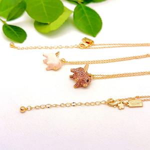 Nieuwkomers Schattige Mini Leuke <span class=keywords><strong>Hand</strong></span> Getekend Roze Vliegende Varken Held Hanger Ketting Franse Academie Stijl Oorbellen Ketting Set - Product Image 4