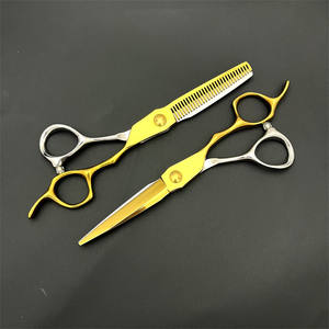 Ciseaux à cheveux dorés de 6 pouces en acier inoxydable, ciseaux professionnels pour stylistes, pour usage esthétique, pour droitiers - Product Image 2