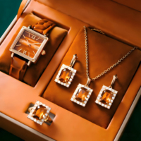 Ensemble de 5 montres à quartz pour femmes, collection 2026, montre de luxe, bague, collier, boucles d'oreilles, strass, ensemble de montres tendance