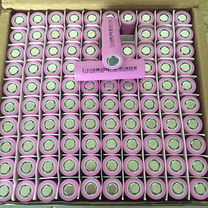 Baterai Li-ion 18650 Isi Ulang <span class=keywords><strong>3</strong></span>.7V 1300mAh+ 2600mAh+ Sel Silinder untuk Lampu LED dan Power Bank - Product Image 6