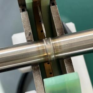 Sistema de Abrazadera Automática JWELDING para Soldadura Orbital de Tubos 6.25-165.2mm, Guía Fija para Acero al Carbono/Acero Inoxidable/Titanio - Product Image 1