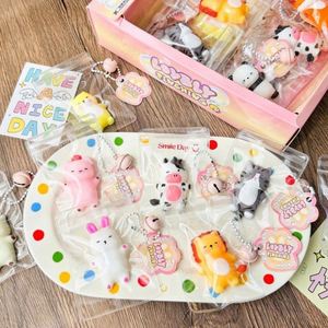 Juguetes Mochi Squishy Mini de Estilo Nuevo al por Mayor, Juguetes Kawaii de Animales Marinos para Aliviar el Estrés, Regalos de Cumpleaños Unisex - Product Image 6