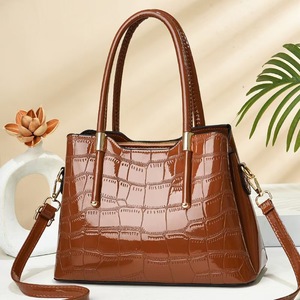 Bolsos de Mano de Lujo para Mujer al por Mayor, Bolsos de Cuero Patentado, Bolsos de Hombro y Bandolera para Mujer - Product Image 1