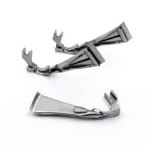 Machine à coudre DY134 : Pied presseur pour bande <span class=keywords><strong>de</strong></span> maintien F515, Bretelles, Sangles <span class=keywords><strong>de</strong></span> pantalon, Enrouleur <span class=keywords><strong>de</strong></span> bord pliable - Product Image 1