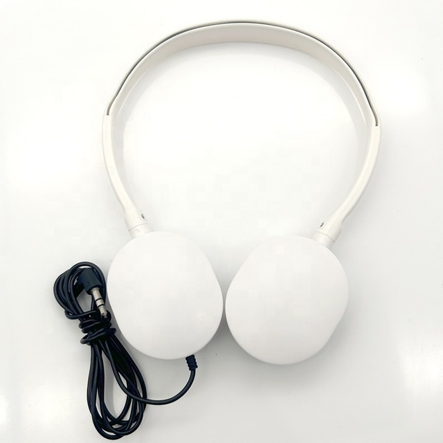 Low Price Earpieces Disposable Earphone Color Customization Aviation Headset Suitable Cheap Earphone