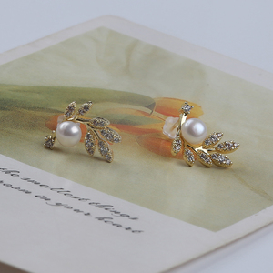 Yeni tasarım 7-8mm doğal beyaz düğme şekil inci altın renk yüzük ve küpe - Product Image 5