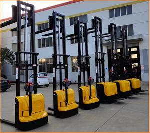 Transpallet Elettrico con Bilancia Indicatore di Peso 1.500kg/2000kg Capacità di Carico Batteria al Piombo-Acido Opzione Manuale Nuova Condizione - Product Image 1