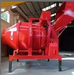 Vente à chaud 350l 500l 750l auto chargement bétonnière petite bétonnière pour les travaux de construction - Product Image 6