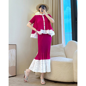Conjunto informal de mujer Miyake de gama alta, Top plisado y falda <span class=keywords><strong>grande</strong></span> con costuras de encaje, Conjunto elegante para mujer - Product Image 3