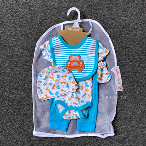 Set Regalo per Neonato Pronto per la Spedizione, 8 Pezzi, Tutina con Stampa Cartoon per Bambino, Set Regalo con Borsa, Alta Qualità - Product Image 1