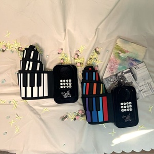 Teclado Electrónico Enrollable Plegable de 49 Teclas Arcoíris, Piano Portátil para Niños, Primeras Lecciones, Alfombra Musical de Aprendizaje Temprano - Product Image 3
