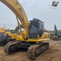 Vente Flash : Excavatrice sur chenilles Komatsu 350 d'occasion, 35 tonnes, système hydraulique complet, bon état, livraison rapide, expédition mondiale