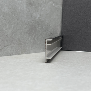 Battiscopa in Acciaio Inox con Montaggio Adesivo per Installazione Rapida e Ristrutturazioni - Product Image 3