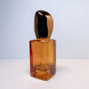 Envase <span class=keywords><strong>de</strong></span> Vidrio para Perfume Color Ámbar <span class=keywords><strong>de</strong></span> 30ml, 50ml y 100ml con Boca <span class=keywords><strong>de</strong></span> Cartón para Cosméticos - Product Image 2