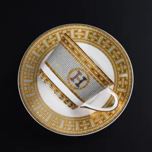 2022 Fashion style Chinese Factory Direct products Luxury Fine Bone China porcelain Coffee Mugs Tea Sets