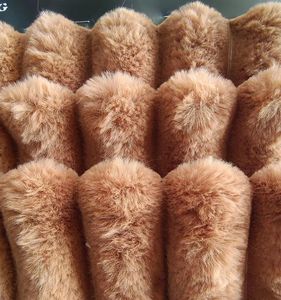 Venta al por mayor <span class=keywords><strong>de</strong></span> fábrica Venta caliente Recomendación Precio barato Poliéster Imitación Pelo <span class=keywords><strong>de</strong></span> conejo Tela Manta <span class=keywords><strong>de</strong></span> bebé - Product Image 5