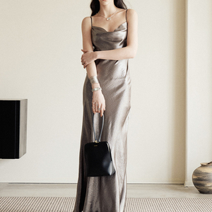 Abito lungo da <span class=keywords><strong>donna</strong></span> in <span class=keywords><strong>pelle</strong></span> PU con spalline sottili, elegante, sexy, senza schienale, per serate ed eventi estivi, perfetto per feste e discoteche - Product Image 3