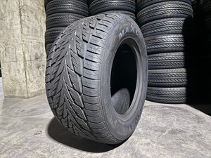 Neumáticos para Auto BRAND LCH CLASSIC 235/60R15 98T con Letras Blancas - Product Image 3