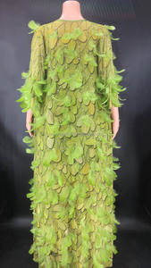 2022 Nieuwkomers Gadget Strass Trouwjurk Bruidsjurk Avond Stof Witte Veer Jas <span class=keywords><strong>2</strong></span> Stuk Vrouwen Korte Set Kleding - Product Image 3