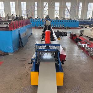 Machine de formage de carreaux avec commande PLC pour les abreuvoirs spéciaux d'élevage porcin - Product Image 3