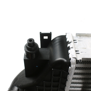 Pièces automobiles de haute qualité, système de refroidissement, <span class=keywords><strong>intercooler</strong></span> 5802064911 pour Iveco <span class=keywords><strong>Eurocargo</strong></span>, refroidisseur d'air - Product Image 2