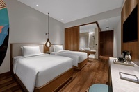 Fabrik-Großhandel Hotel-Schlafzimmer-Möbelset Esszimmer-Sofa Stuhl Massivholz Modernes Design 5 Jahre Garantie für Hotel Villa