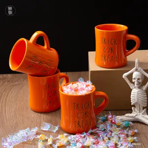 Tazas de café de regalo de porcelana de Halloween al por mayor taza linda de cerámica moderna logotipo personalizado impreso