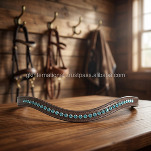 Banda de CEJA recta de cuero suave y flexible para caballos con diamantes de imitación de cristales de agua redondos grandes - Product Image 1