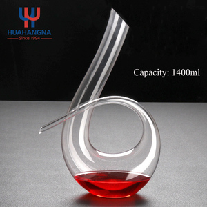 <span class=keywords><strong>Carafe</strong></span> en verre cristal faite à la main Portable en forme d'escargot de cygne Design créatif haut de gamme <span class=keywords><strong>Carafe</strong></span> à bouteille de vin transparente - Product Image 4