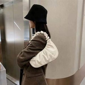 New Eco-Friendly Vintage Lady PU Zipper All Seasons Underarm French Shoulder Bag - Product Image 3