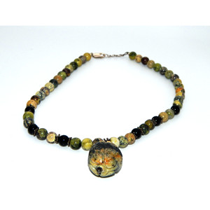 Vintage Jasper, onice nero e Serpentine in pietra con asiatico ciondolo intagliato - Product Image 4