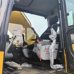 รถขุดโคมัตสึมือสอง ปี 2023 ยี่ห้อญี่ปุ่น รุ่น PC240-8 ไฮดรอลิก ขนาดใหญ่ 24 ตัน สำหรับขาย - Product Image 3