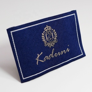 Tùy Chỉnh Tên Thương Hiệu Vải Dệt Cổ Nhãn Kim Loại Mịn Chủ Đề Jacquard May Mặc Nhãn Với End Gấp Vàng Cho Giày - Product Image 1