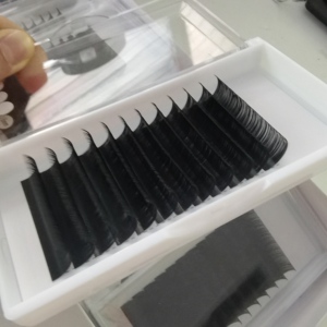Faux <span class=keywords><strong>cils</strong></span> synthétiques faits à la main, épais, noirs mats, véganes et sans cruauté animale, en stock et à prix abordable - Product Image 5