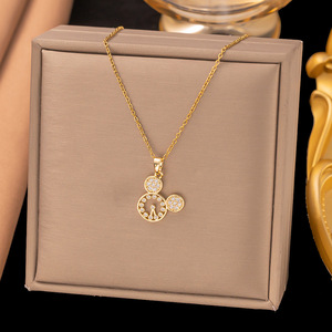 Conjunto de Collares Minimalistas Chapados en Oro con Colgantes de Corazón, Chile y Sol para Mujer, Uso Diario - Product Image 6