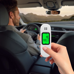 Hot Selling Digital Alcohol <span class=keywords><strong>Tester</strong></span> Alkohol <span class=keywords><strong>tester</strong></span> für den persönlichen Gebrauch 0,0 ~ 1,9g/l (0,00 ~ 0,20% <span class=keywords><strong>BAC</strong></span>) ABS-Material Weiß wiederauf ladbar - Product Image 6